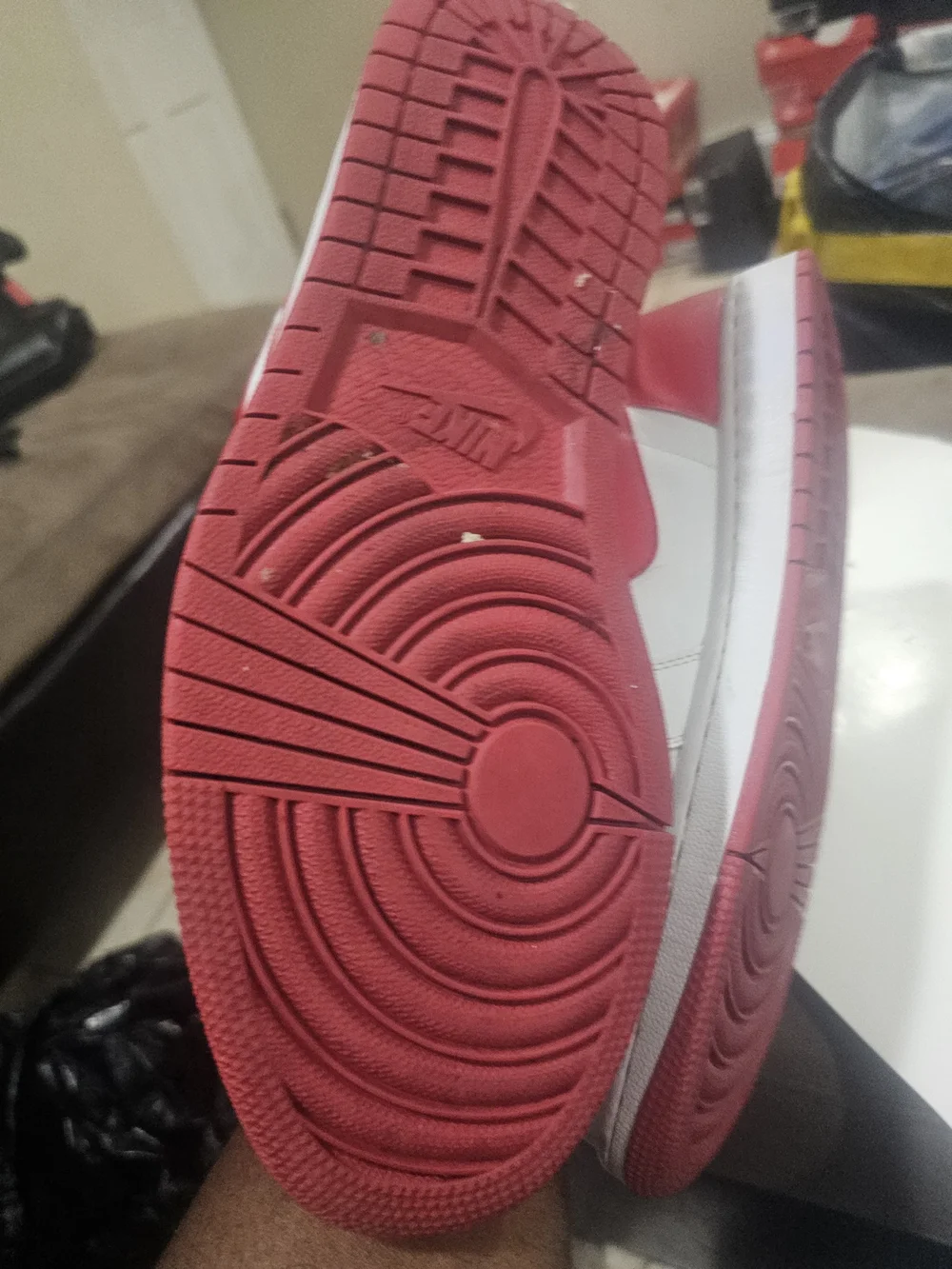 Jordan 1 Mid White/Red Men's Sneakers